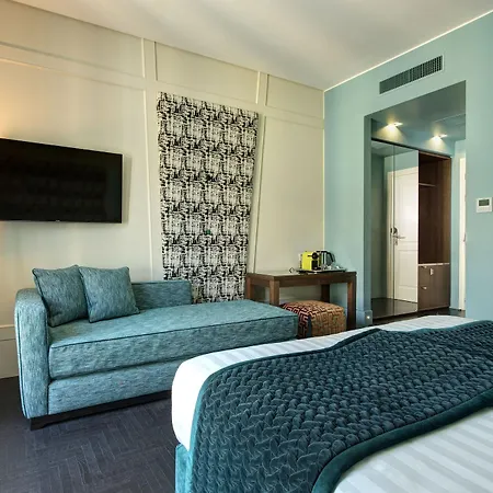 Hotell Mascagni 4*