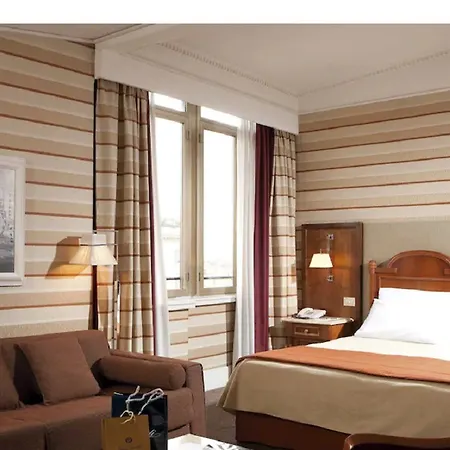 Hotell Mascagni 4*